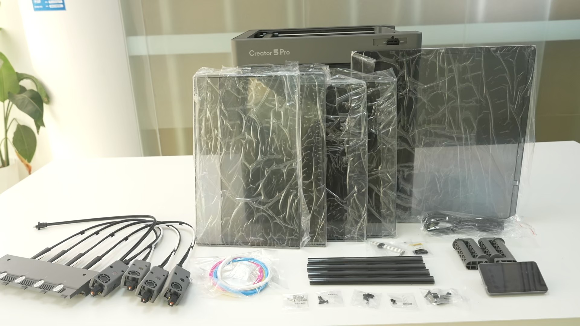 creator5p_unboxing_07.jpg